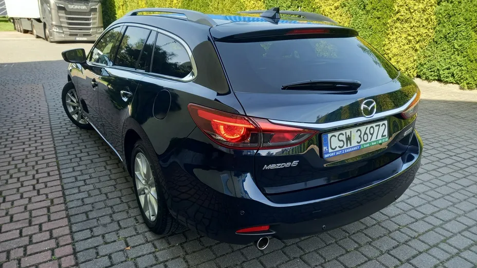 MAZDA 6 -