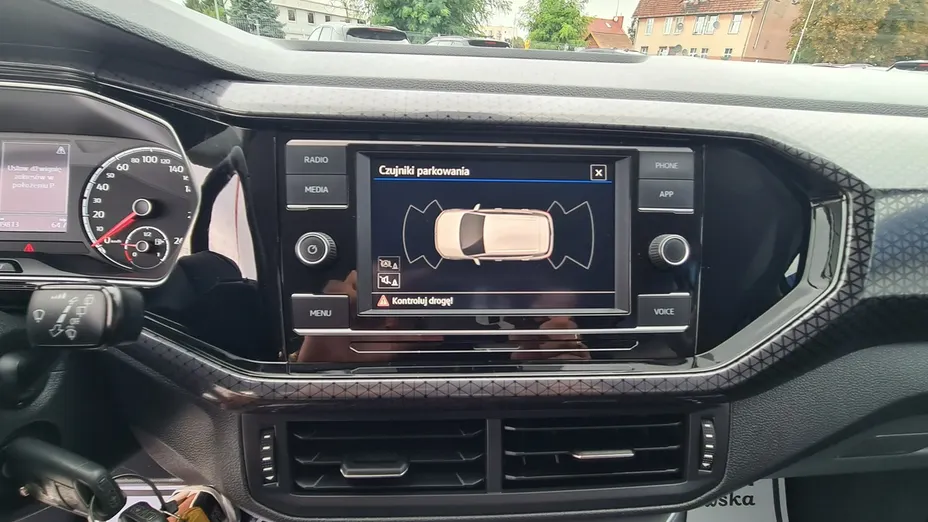 VOLKSWAGEN T-Cross -