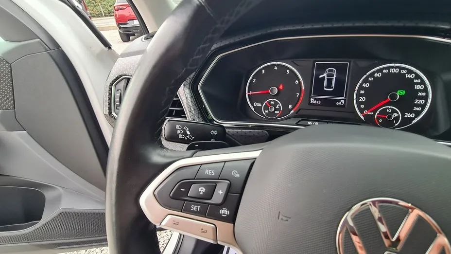 VOLKSWAGEN T-Cross -