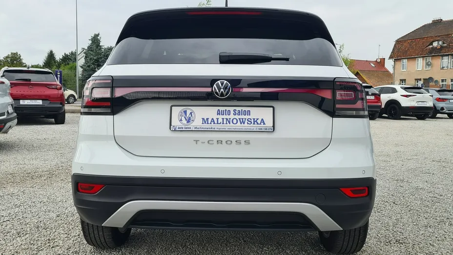 VOLKSWAGEN T-Cross -