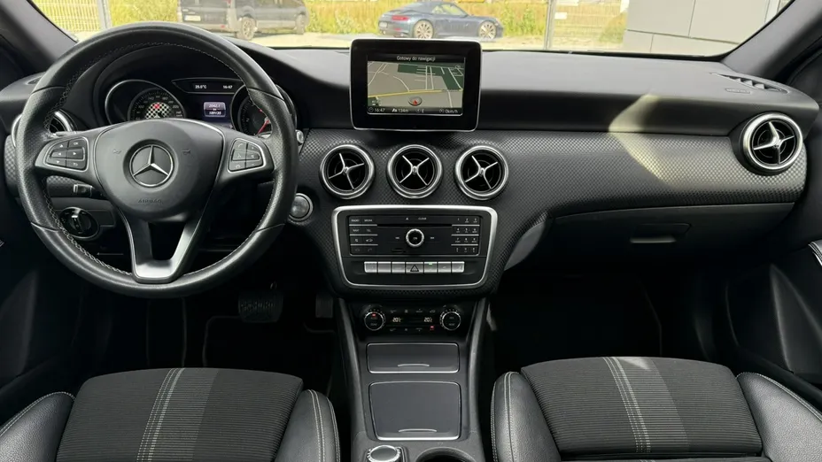 MERCEDES-BENZ A Klasa -