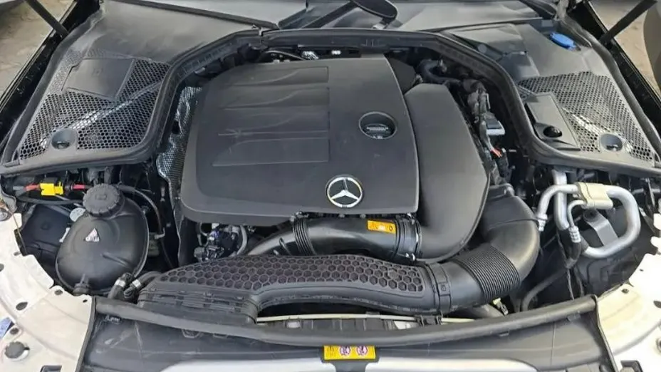 MERCEDES-BENZ C Klasa -
