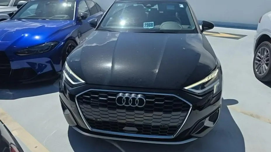AUDI A3 Limousine -