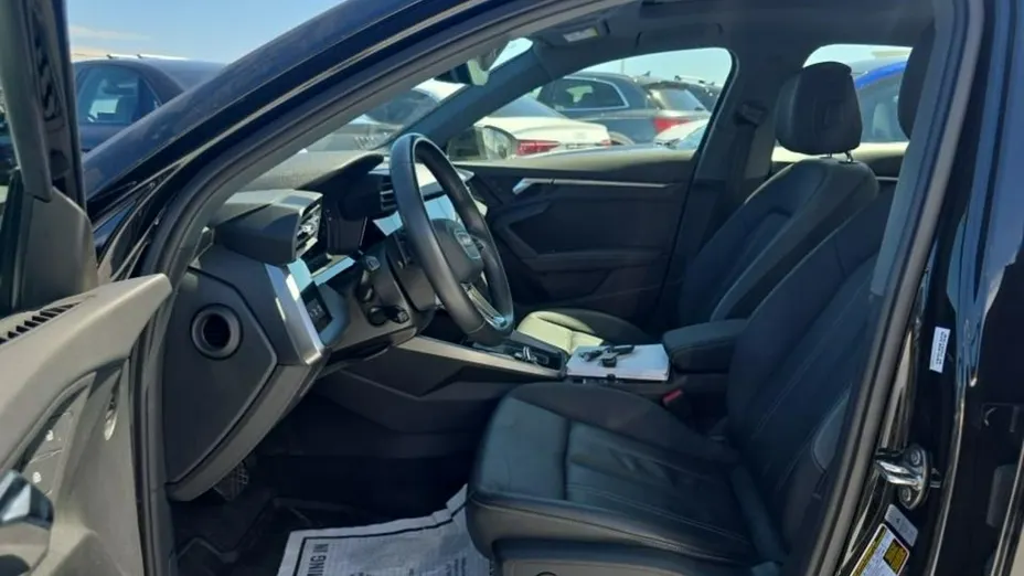 AUDI A3 Limousine -