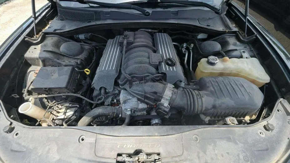 DODGE Charger -