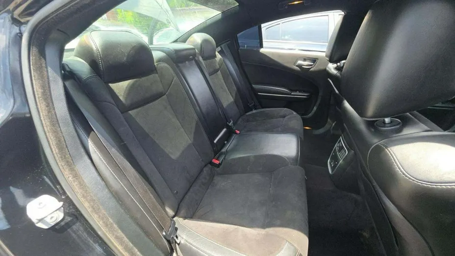 DODGE Charger -