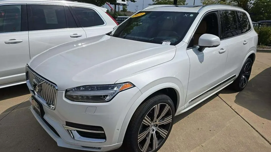 VOLVO XC90 -