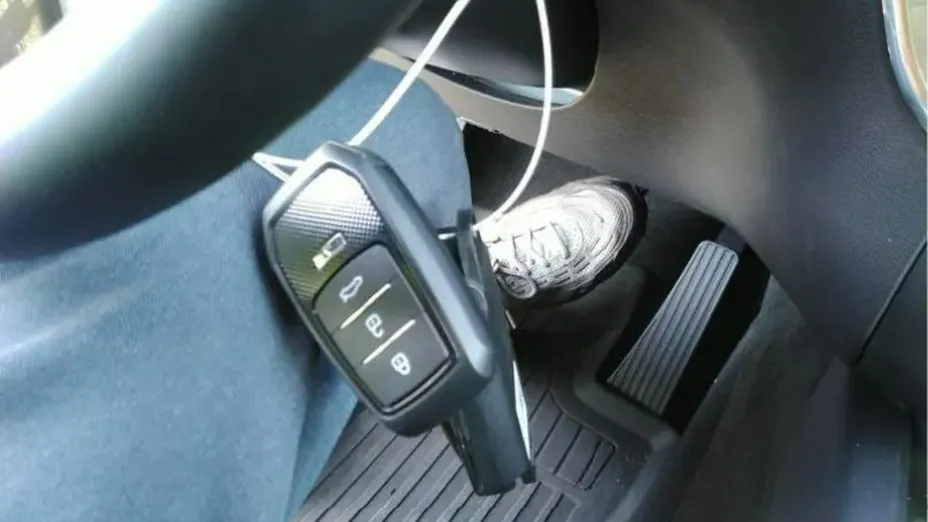 VOLVO XC60 -