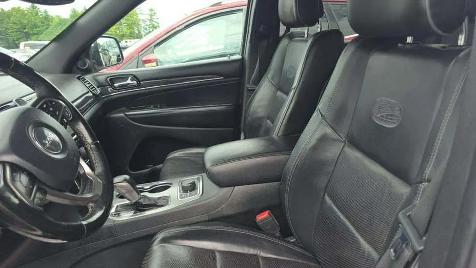 JEEP Grand Cherokee -