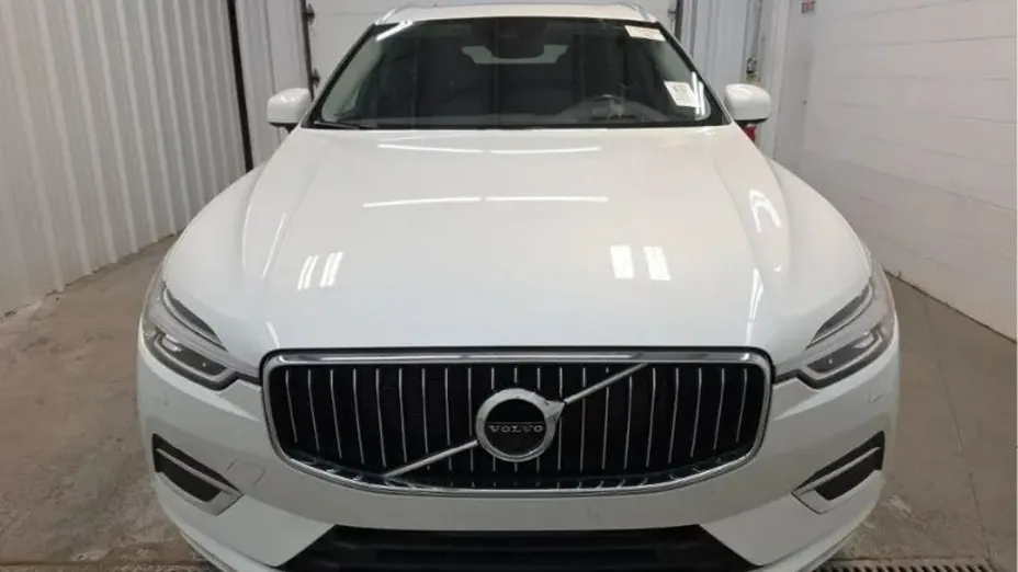 VOLVO XC60 -