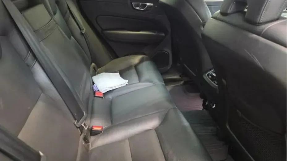 VOLVO XC60 -