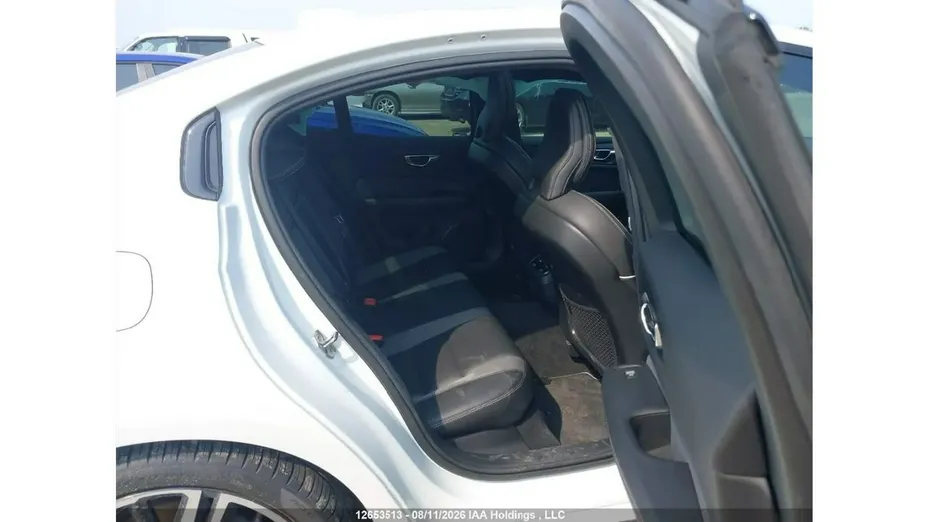 VOLVO S60 -