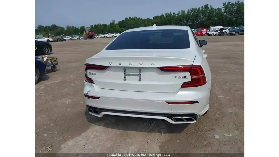 VOLVO S60 -