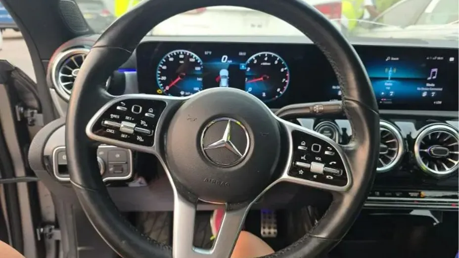 MERCEDES-BENZ Klasa G -