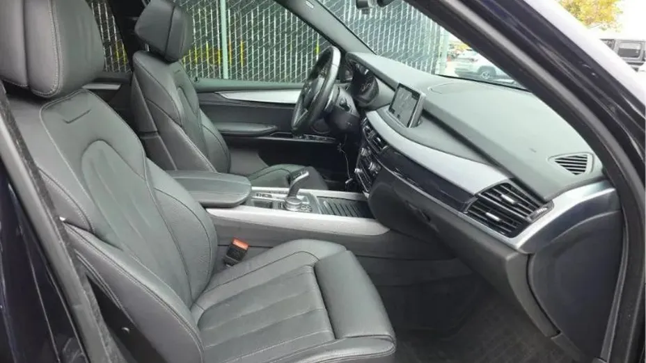 BMW X5 -