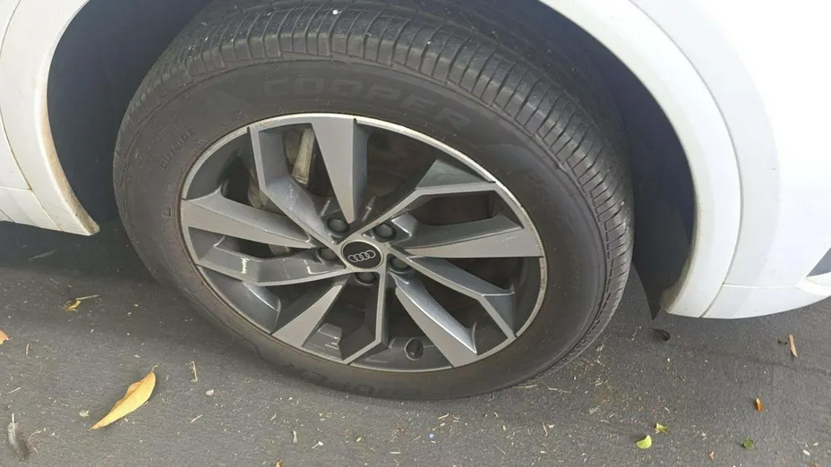 AUDI Q5 -