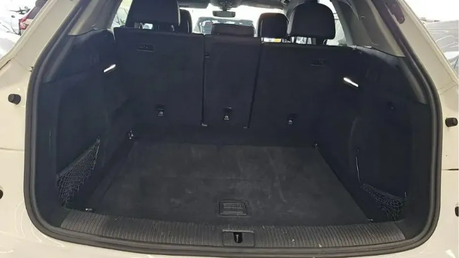 AUDI Q5 -