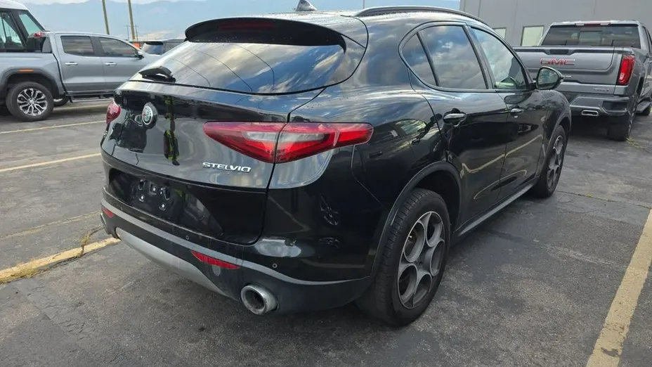 ALFA ROMEO Stelvio -