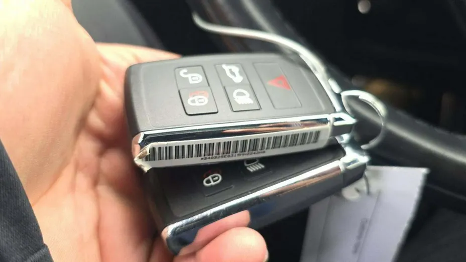 LAND ROVER Range Rover Velar -