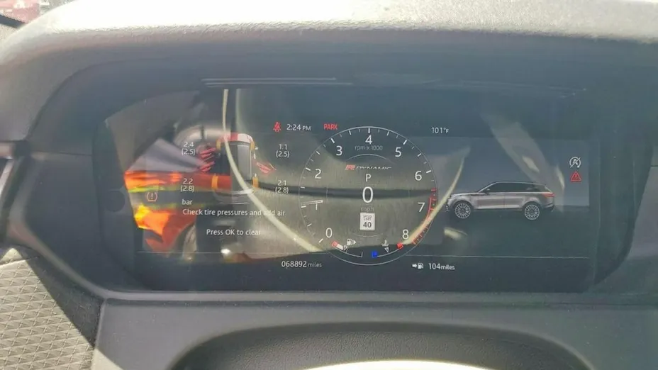 LAND ROVER Range Rover Velar -