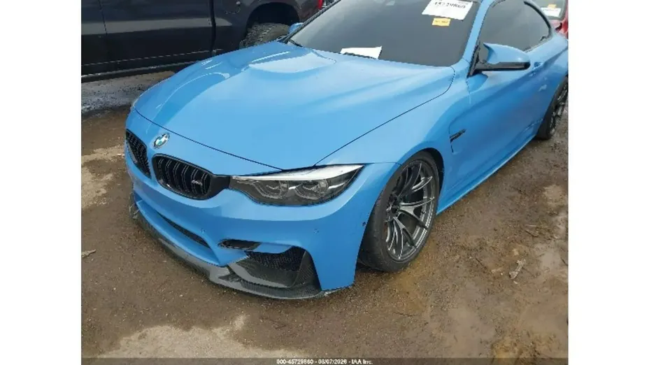 BMW M4 -