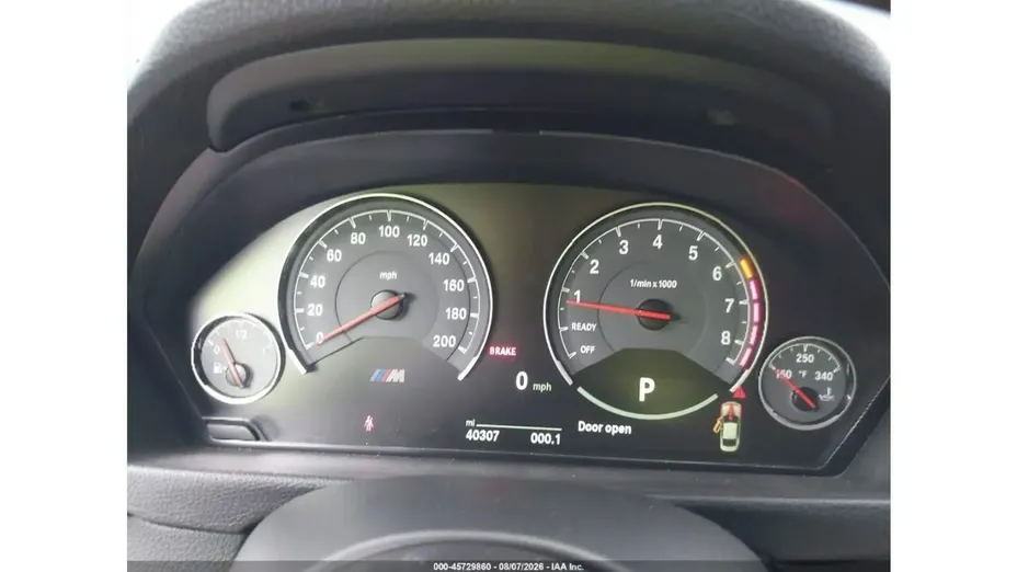 BMW M4 -