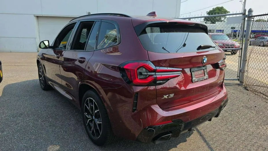BMW X3 -