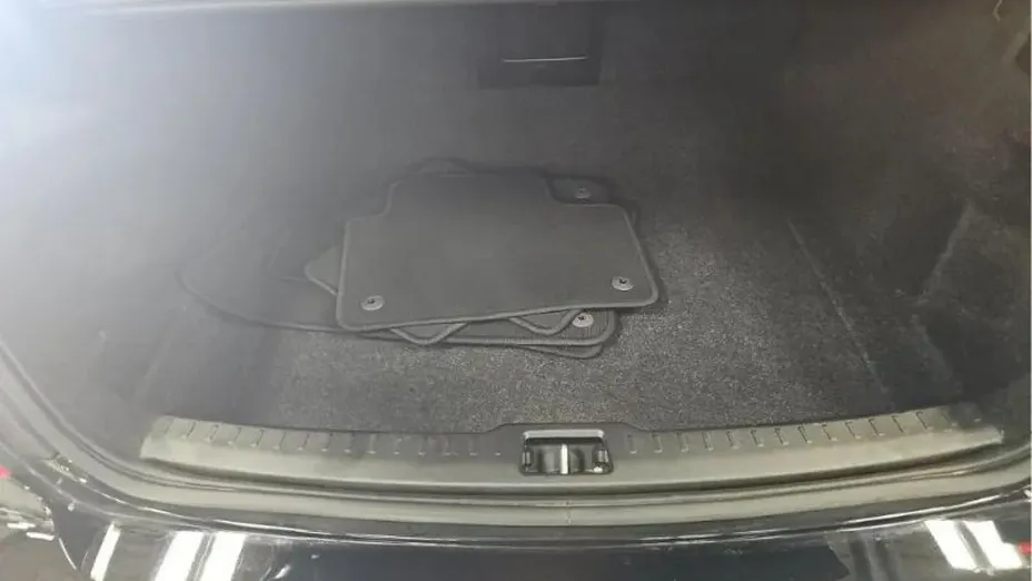 VOLVO S60 -
