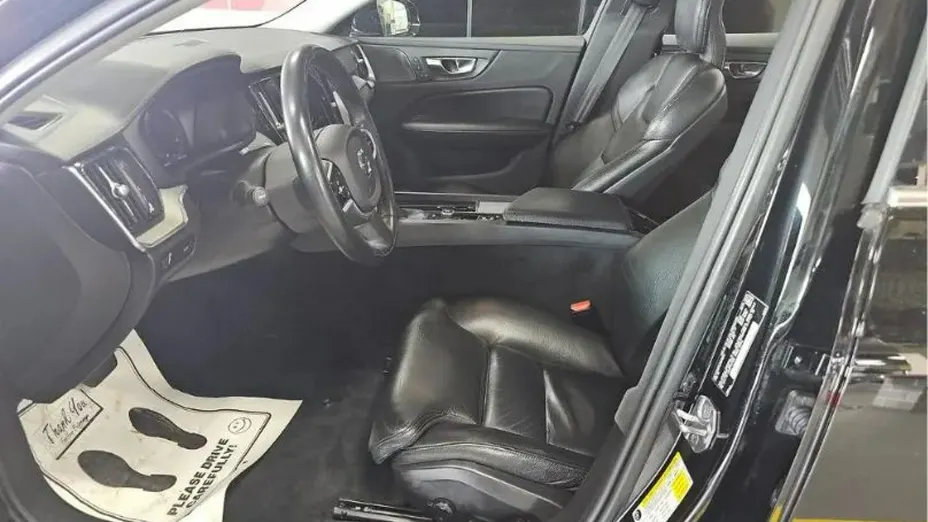 VOLVO S60 -