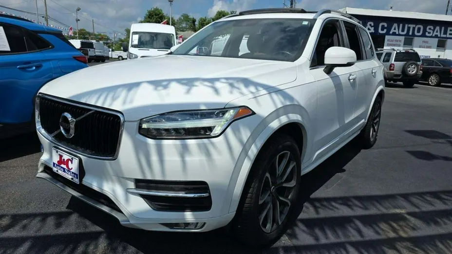VOLVO XC90 -