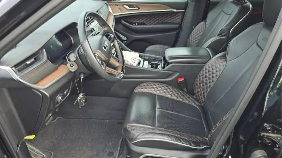 JEEP Grand Cherokee -