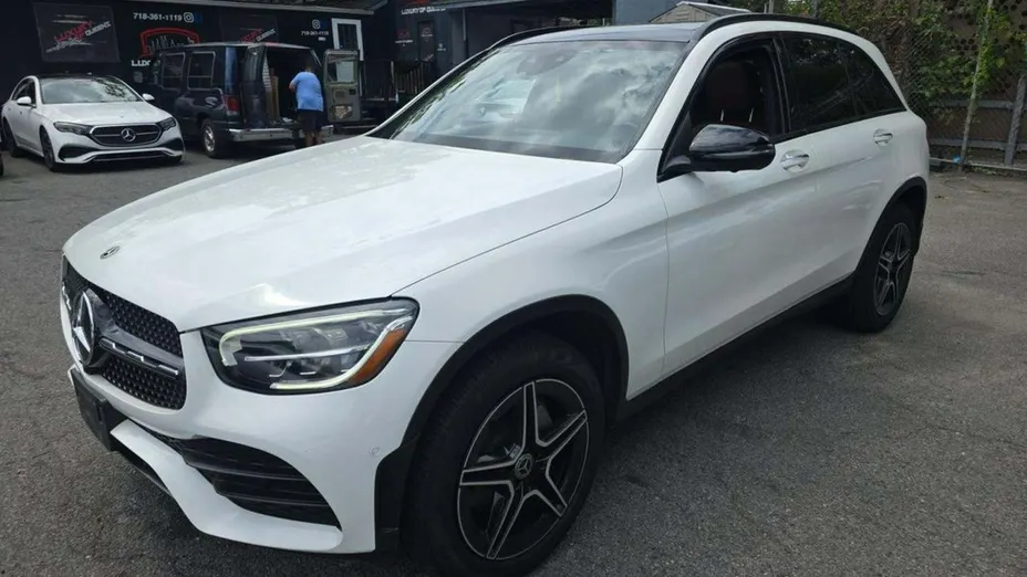 MERCEDES-BENZ GLC -