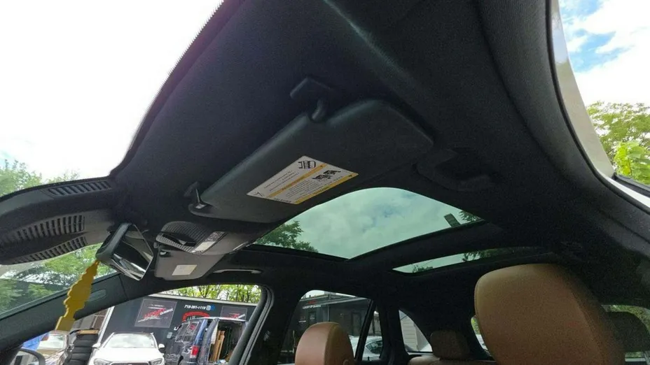 MERCEDES-BENZ GLC -