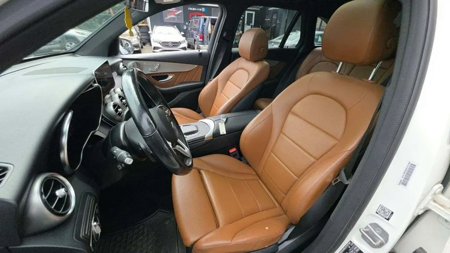 MERCEDES-BENZ GLC -