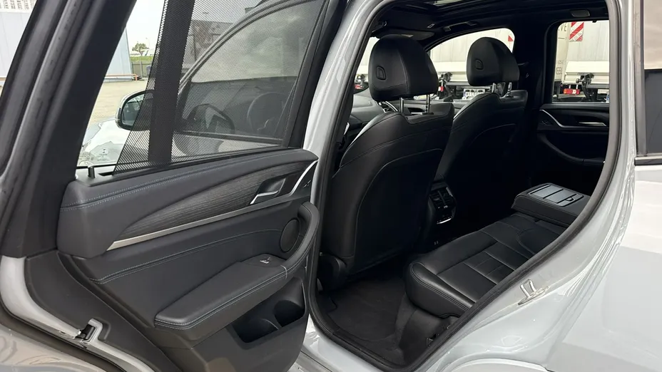 BMW X3 -