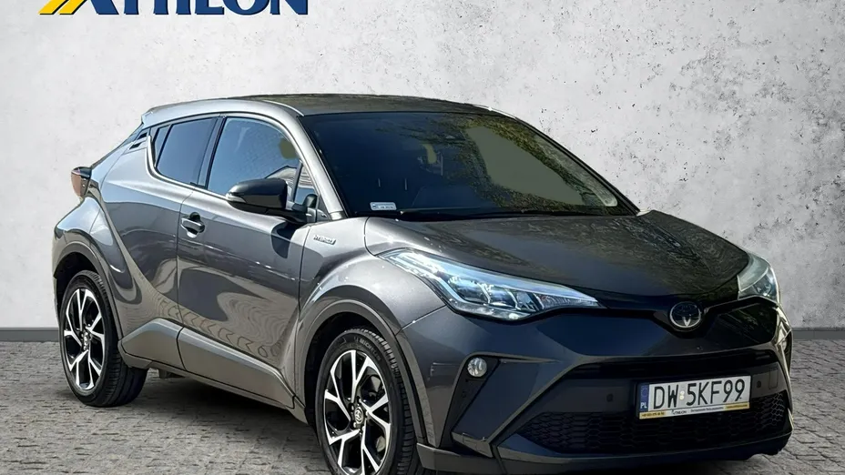 TOYOTA C-HR -
