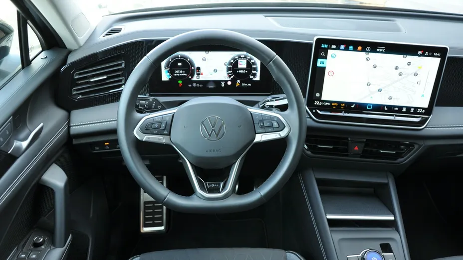 VOLKSWAGEN Tiguan -