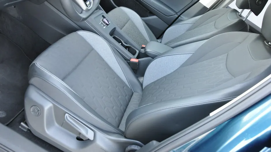 VOLKSWAGEN Tiguan -