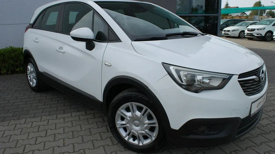 OPEL Crossland X -