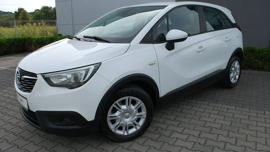 OPEL Crossland X -