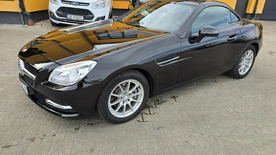 MERCEDES-BENZ SLK -
