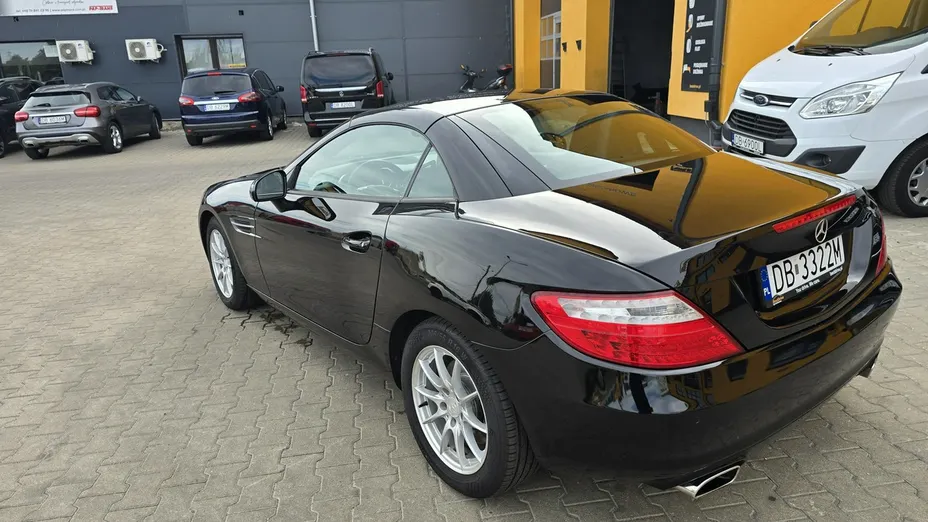 MERCEDES-BENZ SLK -