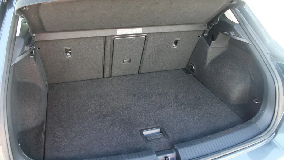VOLKSWAGEN T-ROC -