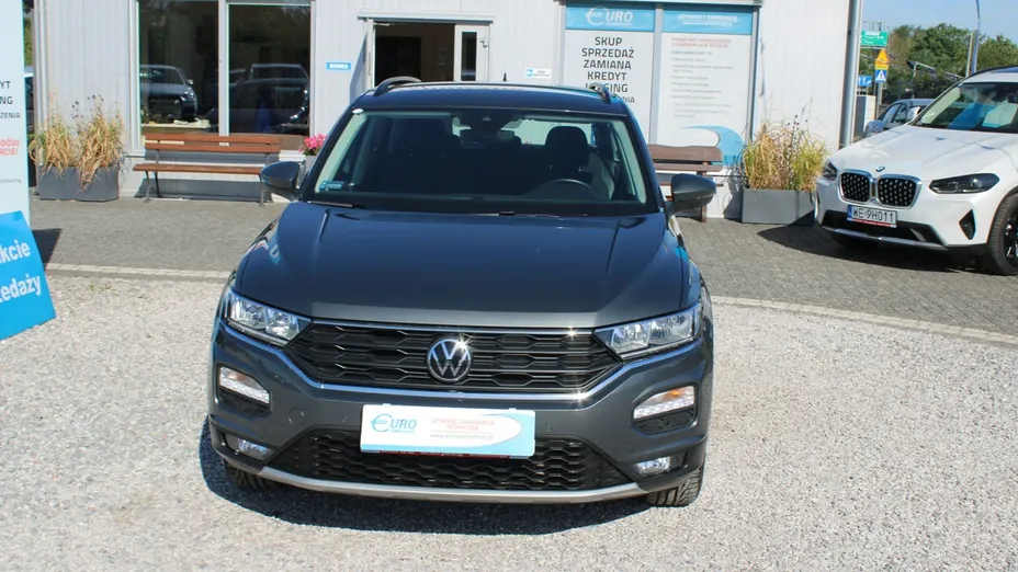 VOLKSWAGEN T-ROC -