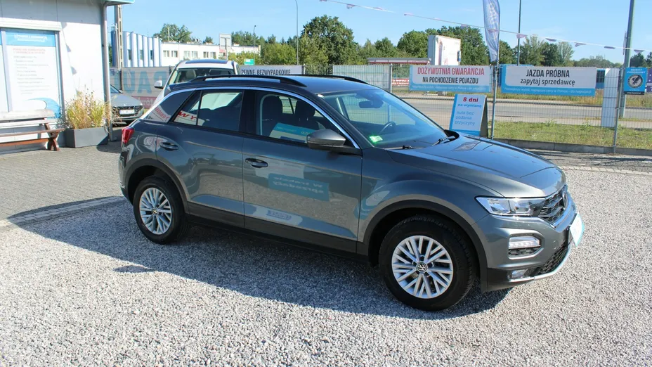 VOLKSWAGEN T-ROC -