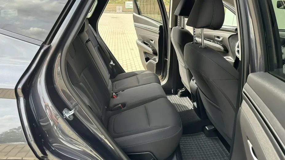 HYUNDAI Tucson -
