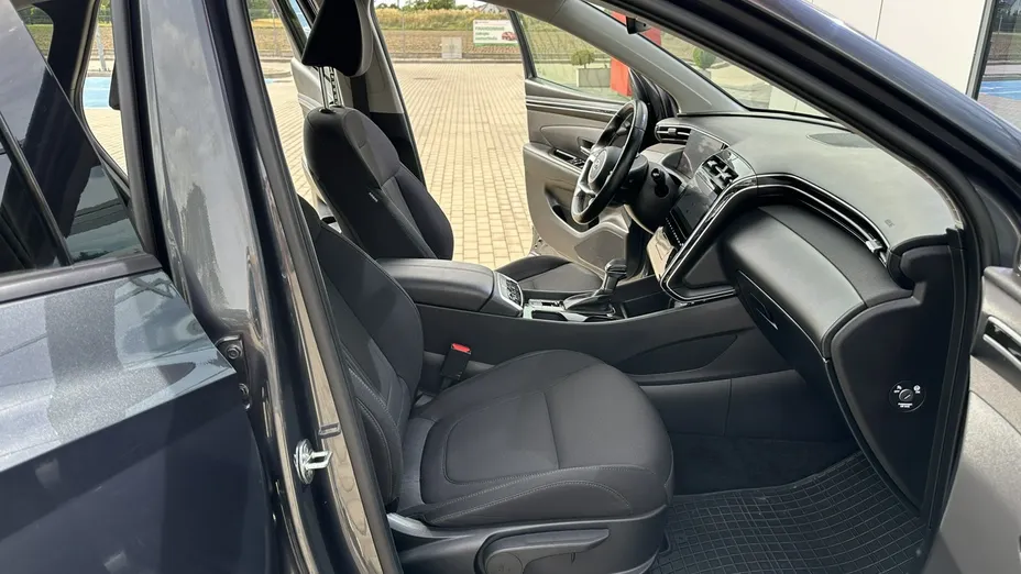 HYUNDAI Tucson -