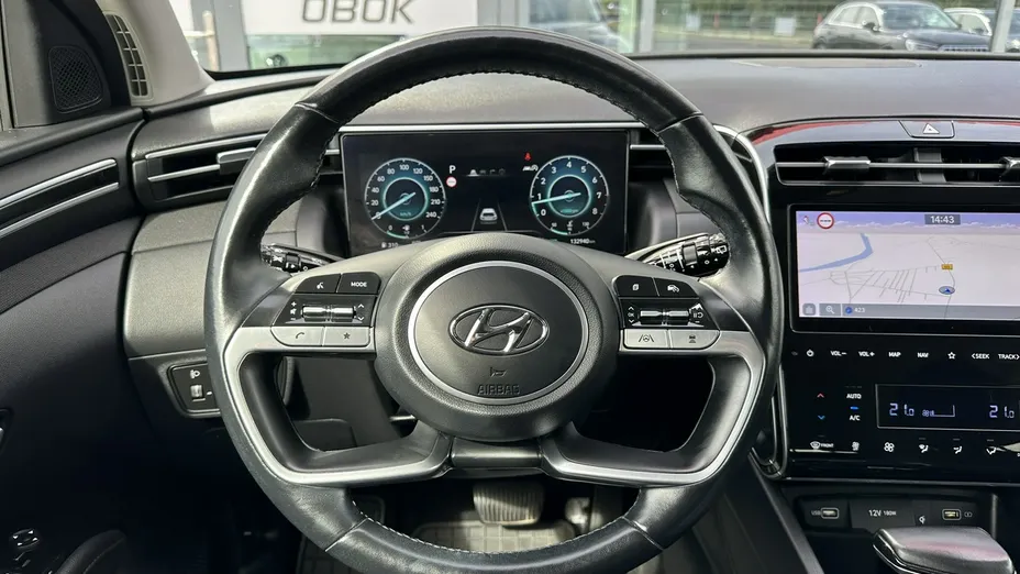 HYUNDAI Tucson -