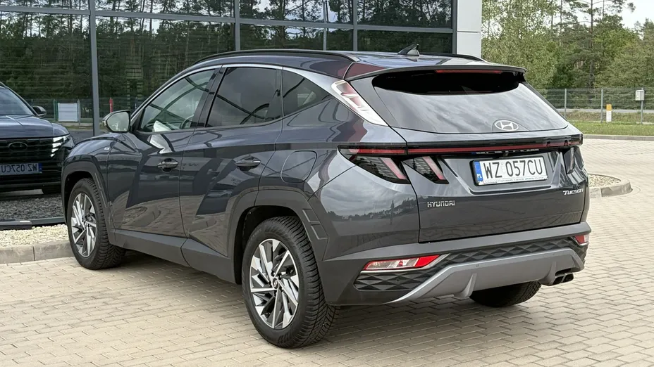 HYUNDAI Tucson -