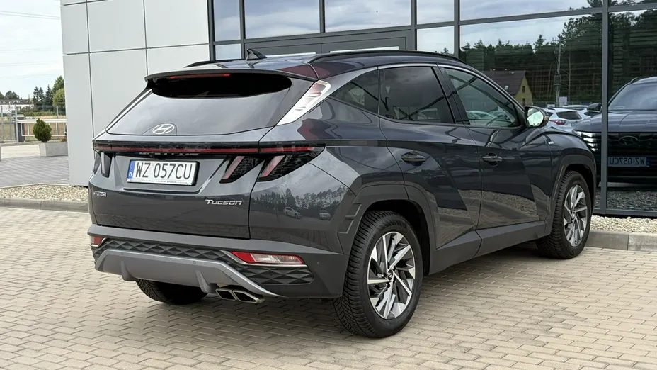 HYUNDAI Tucson -
